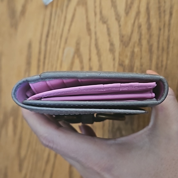 Coach Legacy Garcia Trifold gray leather wallet with pink interior - Picture 9 of 15